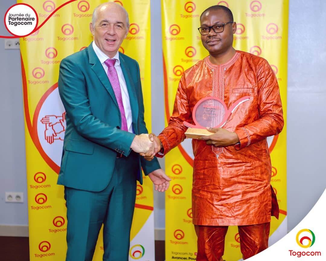 Remise de distinction : Yas Togo (ex-Togocom) fait confiance à EagleVision
